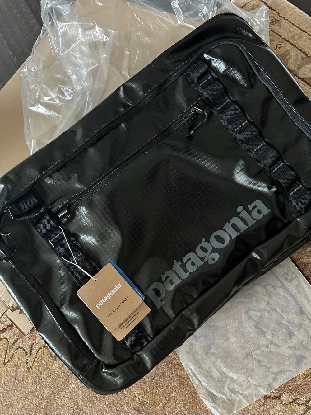 Patagonia Black Hole MLC 45L NWT